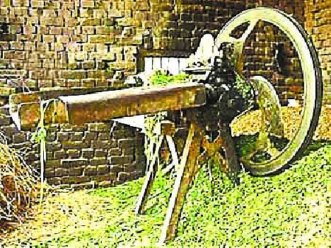 Ghas katne top wali machine price
